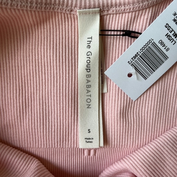 Aritzia The Group⎜LUSH SEAMLESS TOP⎜POETIC PINK - Picture 5 of 9